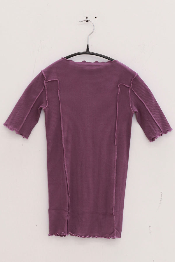 BASERANGE ruffled ribbed cotton T-shirt, Portugal BAS-TTOM3-CR-AU25-VENET PURPLE (TTO3-RB-000)